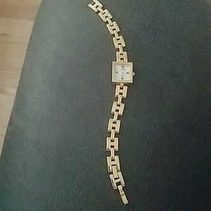 Don't wear watches anymore